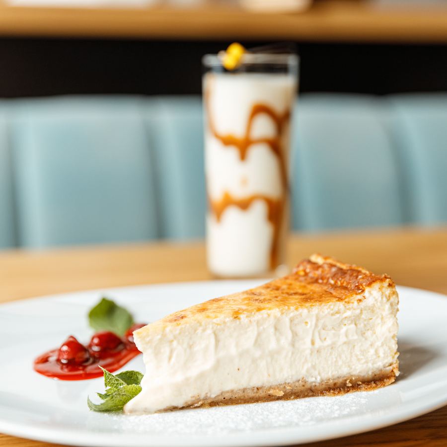 Part de tarte servie à l'assiette